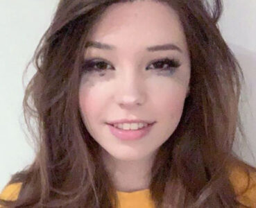 Belle Delphine No Makeup Look - Rasalla Beauty